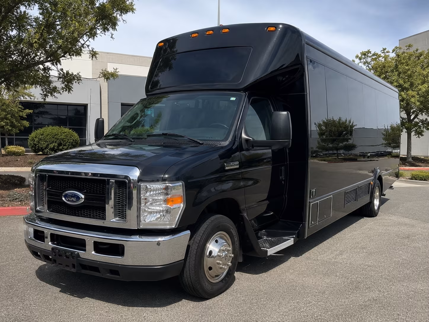 Hillsboro Sporting Event Transportation party bus exterior